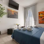 Bed & Breakfast Dreams And Delights 3*